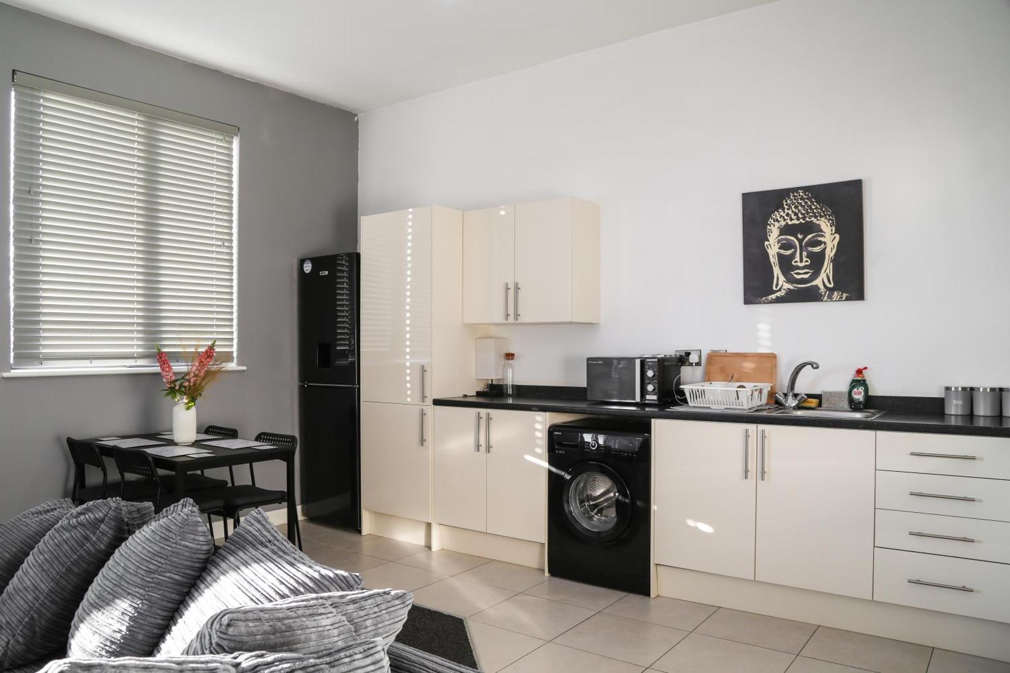Luxurious & Lavish Salford Quays Free Parking Apartment แมนเชสเตอร์ ภายนอก รูปภาพ